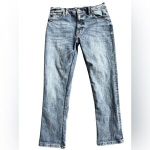 Ladies Kancan Straight High Rise Distressed Light Wash Jean Size 11/29